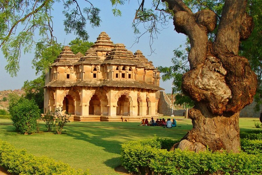 Hampi Unveiled: A 3-Day Odyssey Through Ruins and Temples